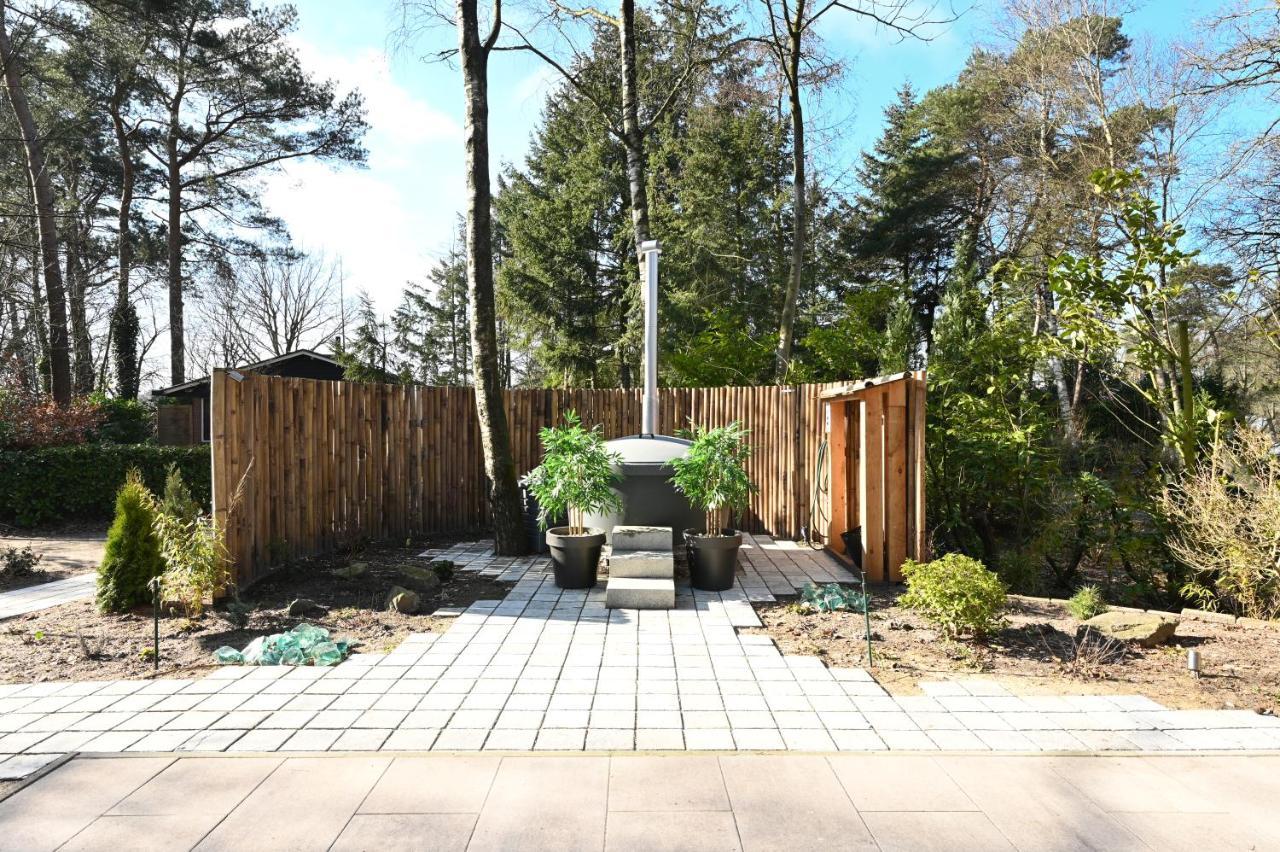 Zen-Bungalow No 1 Met Sauna En Hottub Rheezerveen المظهر الخارجي الصورة
